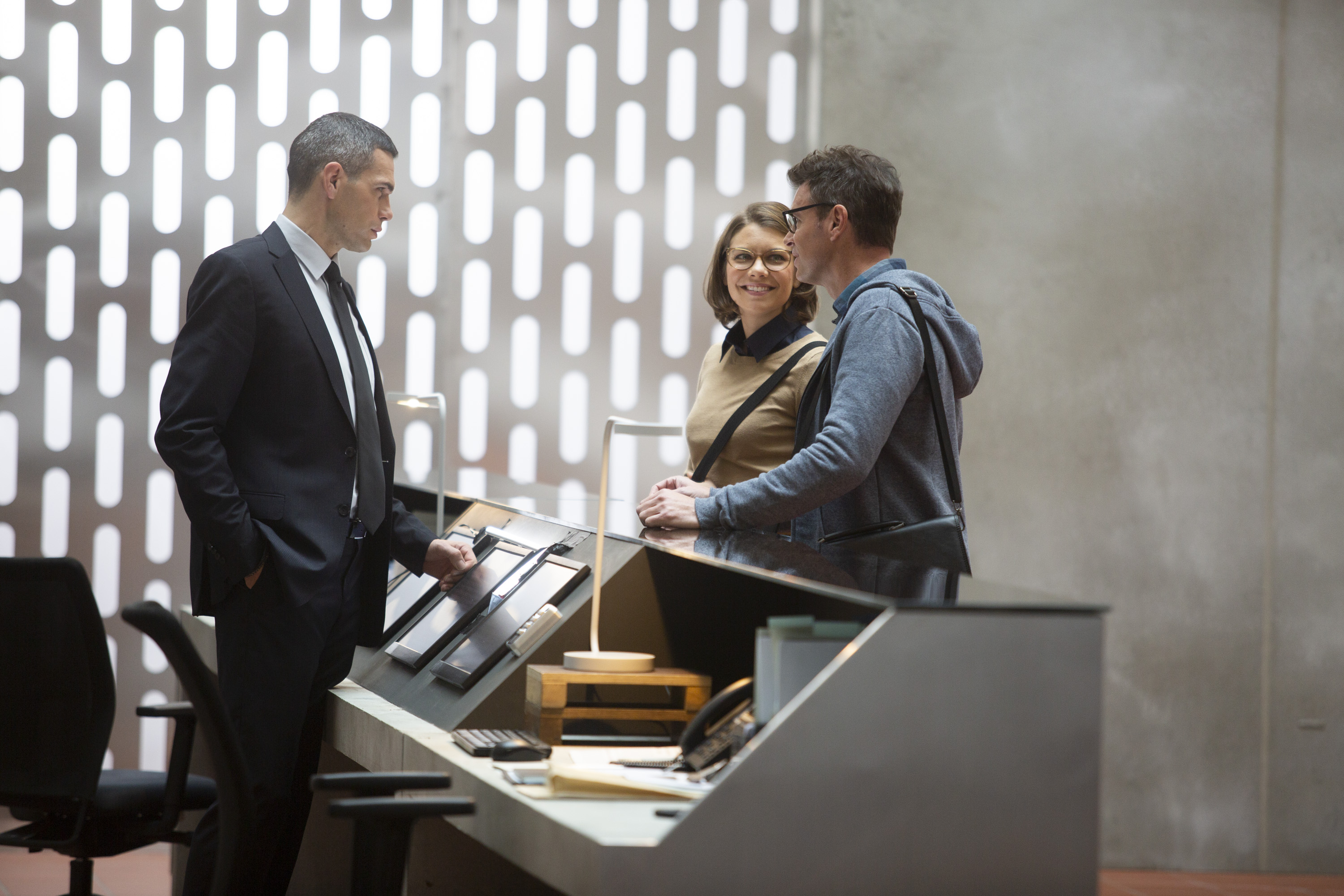 Whiskey Cavalier: The English Job | Season 1 | Episode 5